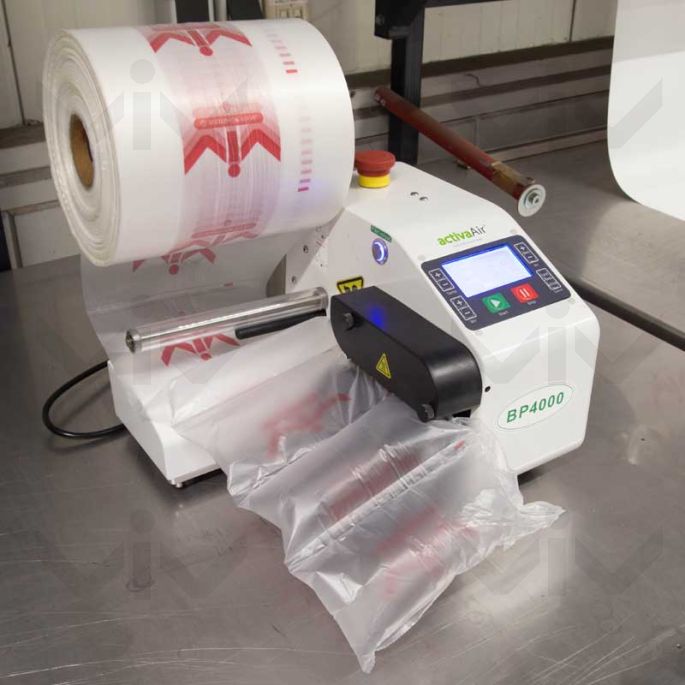 Luchtkussenzakjes, 200 x 100 mm, 700 meter per rol, 18 micron